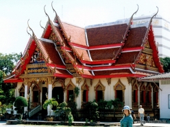 Hua Hin. Wat Ampharam